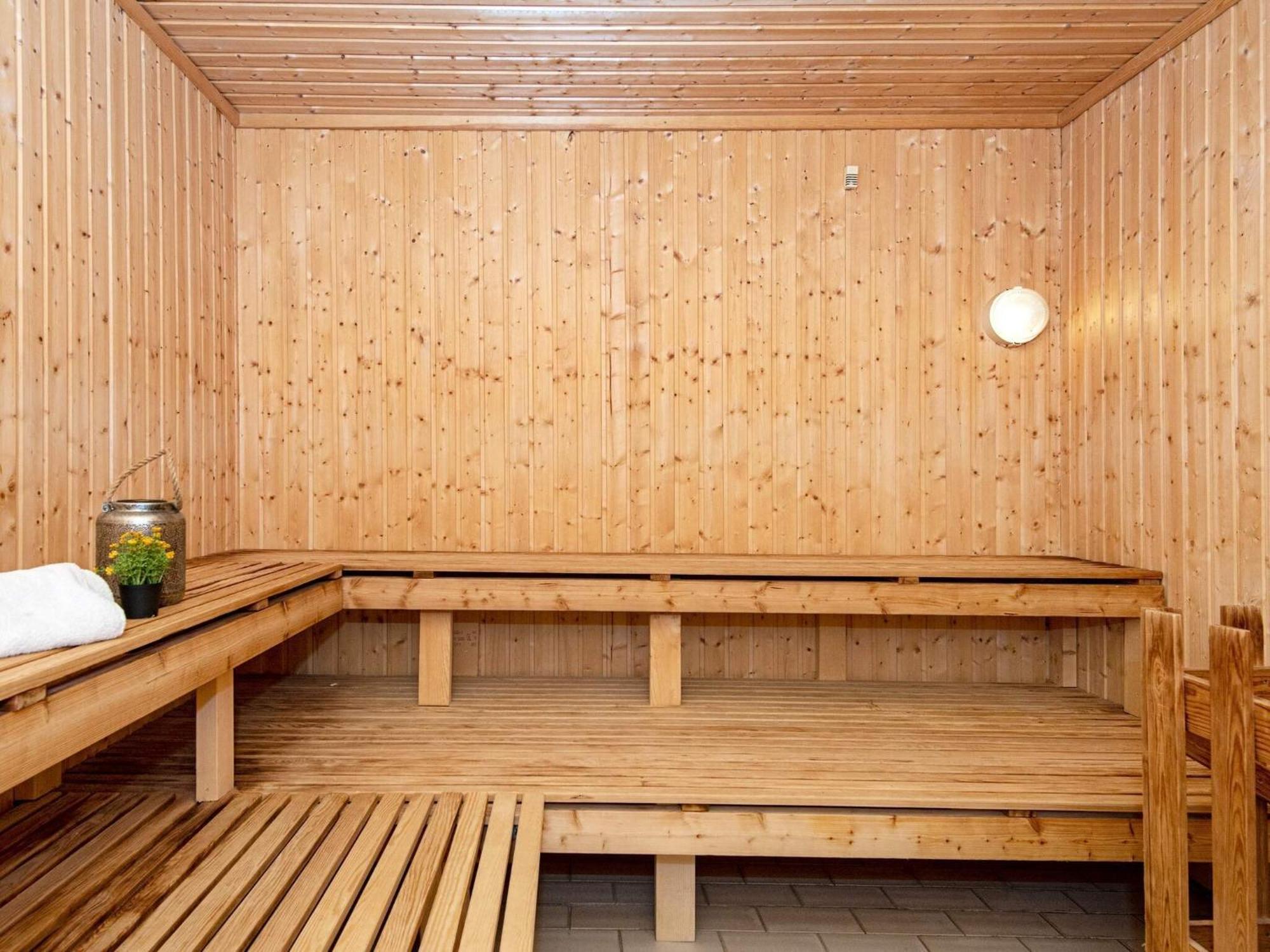 4 Person Holiday Home On A Holiday Park In Ringk Bing Ringkøbing Buitenkant foto